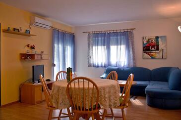 Dvoupokojový apartmán Petrčane, Zadar (A-17770-b(