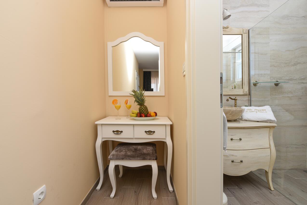 K-17774 - Alloggi privati - Casa con piscina per famiglia Pridraga - Cuskijas, Novigrad