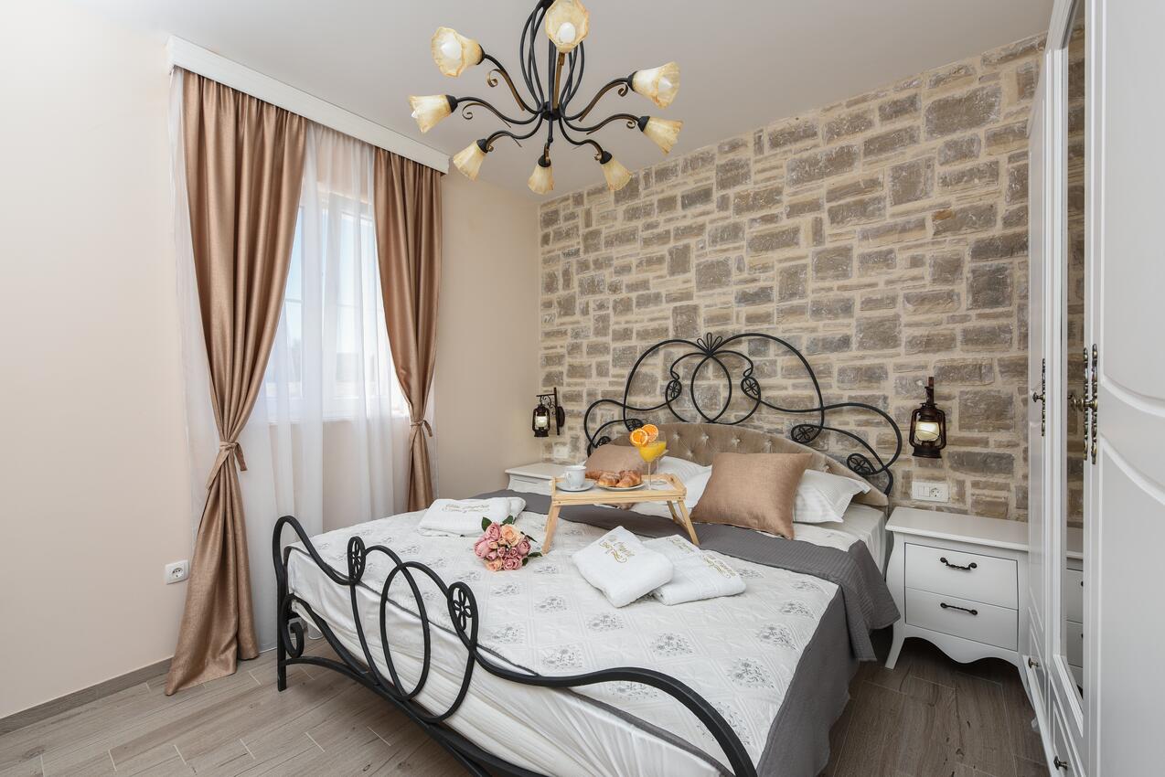 K-17774 - Alloggi privati - Casa con piscina per famiglia Pridraga - Cuskijas, Novigrad