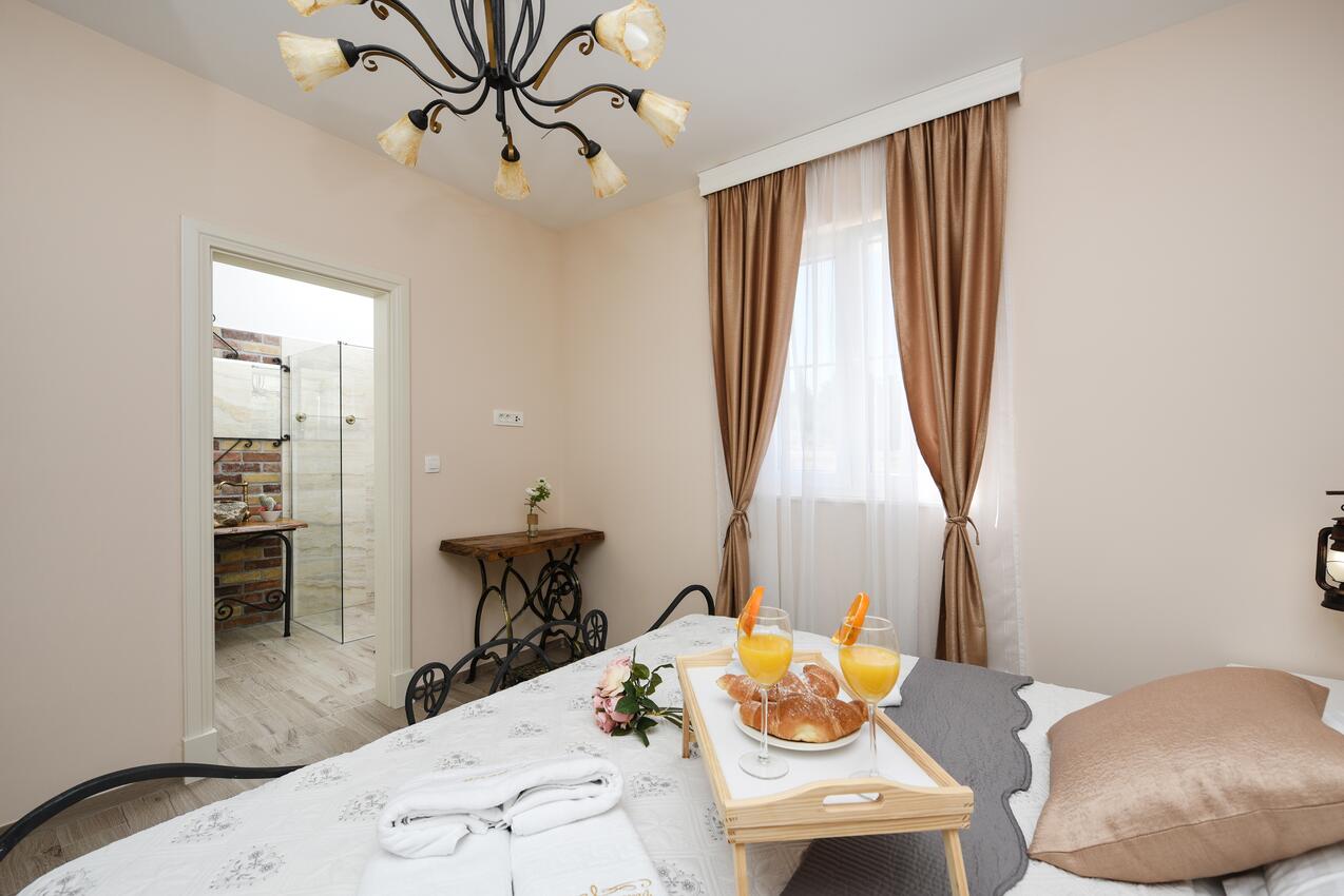 K-17774 - Alloggi privati - Casa con piscina per famiglia Pridraga - Cuskijas, Novigrad