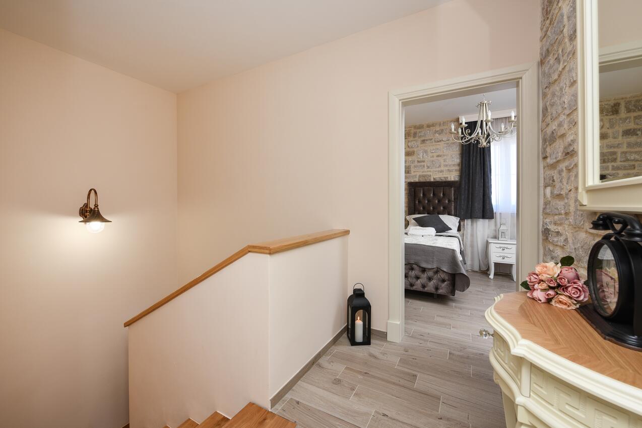 K-17774 - Alloggi privati - Casa con piscina per famiglia Pridraga - Cuskijas, Novigrad