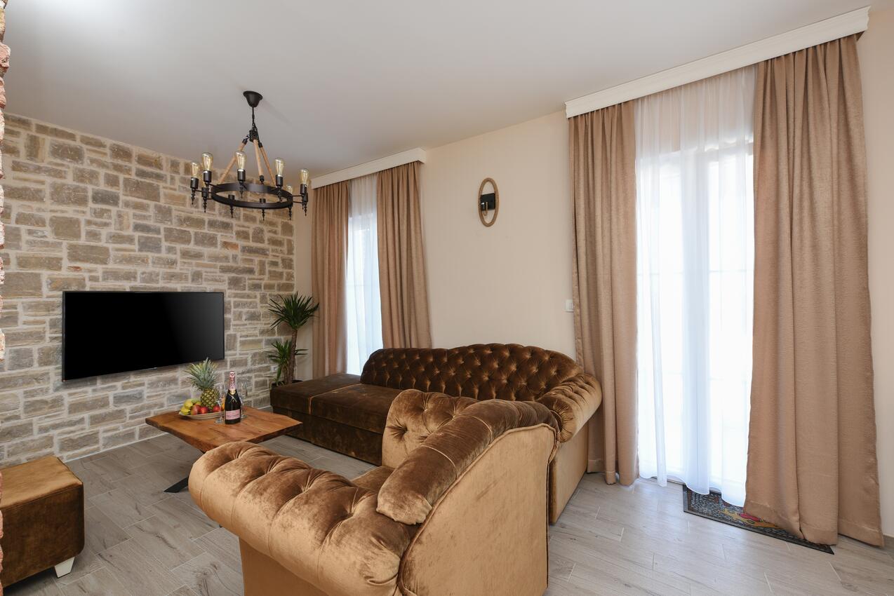 K-17774 - Alloggi privati - Casa con piscina per famiglia Pridraga - Cuskijas, Novigrad