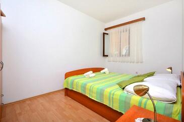 Apartments with parking space Ivan Dolac, Hvar - 17778