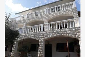 Apartmány s parkoviskom Ivan Dolac, Hvar - 17778