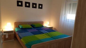 Apartments with parking space Nin, Zadar - 17784