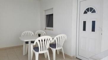 Apartments with parking space Nin, Zadar - 17784