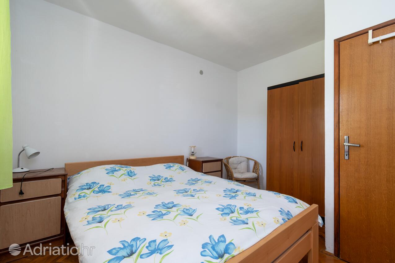 A-17788-a - Private accommodation - Apartments by the sea Zaglav, Dugi otok