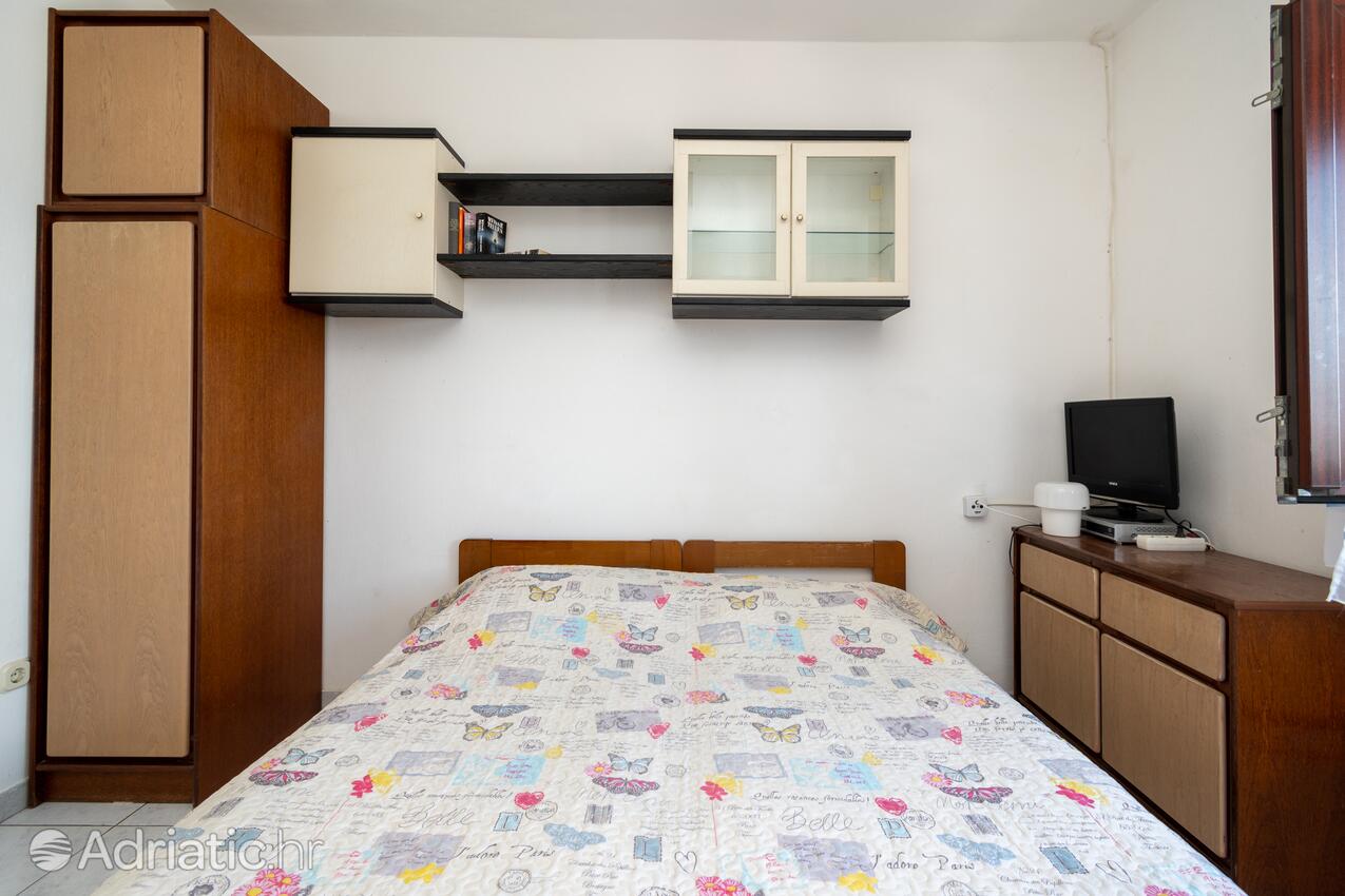 A-17788-b - Private accommodation - Apartments by the sea Zaglav, Dugi otok