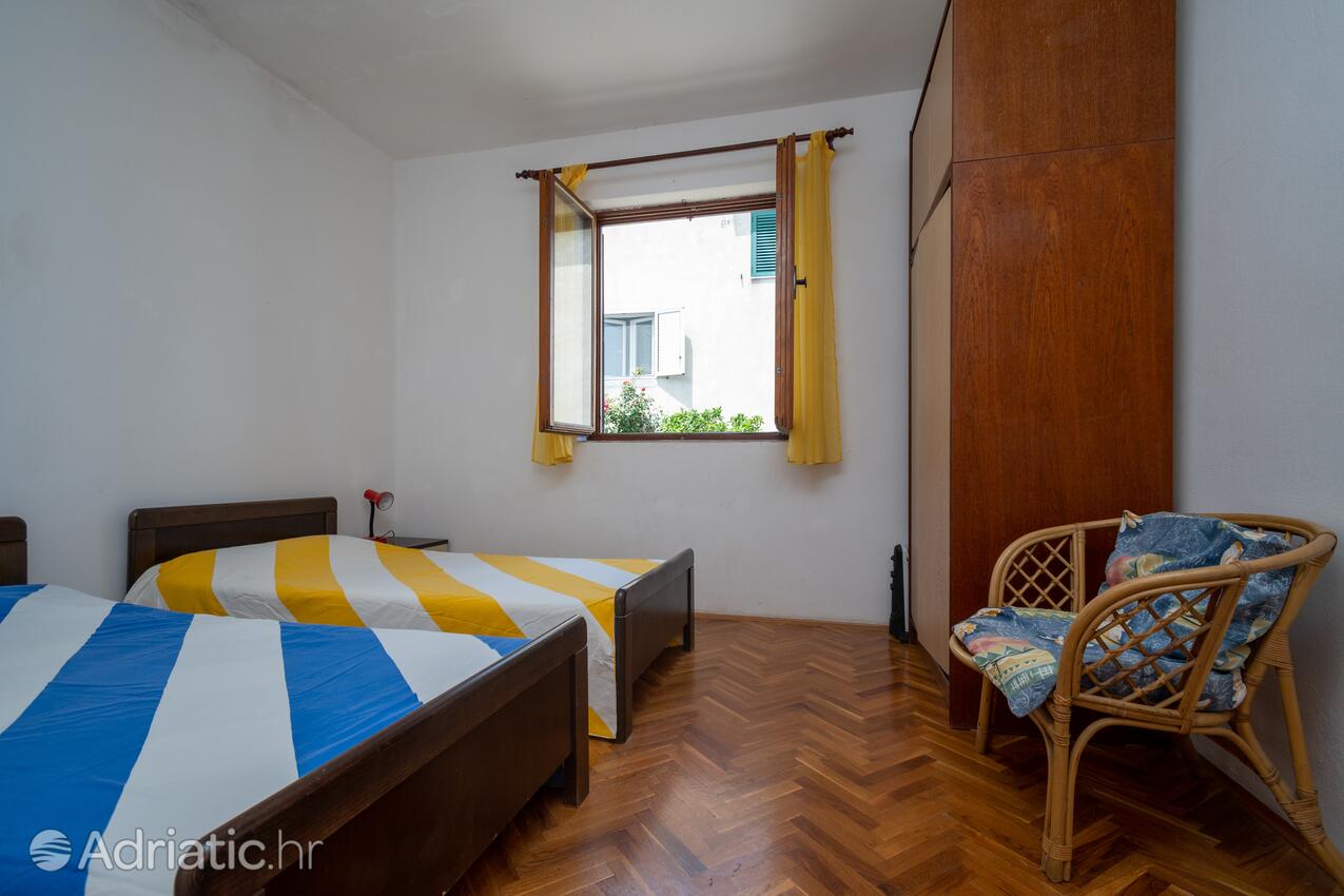 A-17788-b - Private accommodation - Apartments by the sea Zaglav, Dugi otok