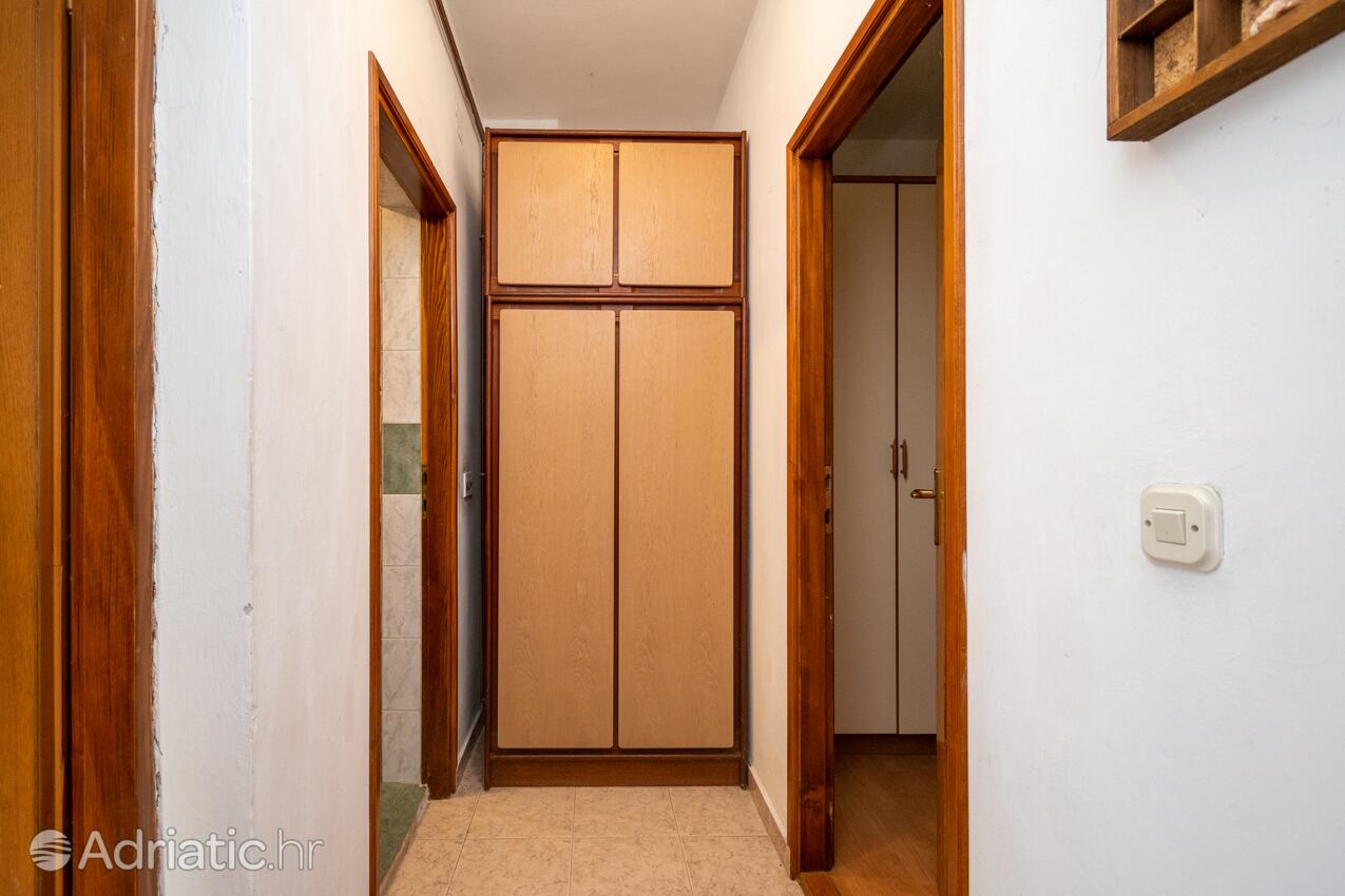 A-17788-d - Private accommodation - Apartments by the sea Zaglav, Dugi otok