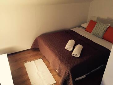 Family-friendly apartments with swimming pool Oštarski Stanovi, Plitvice - 17806