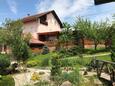 Family-friendly apartments with swimming pools Oštarski Stanovi, Plitvice