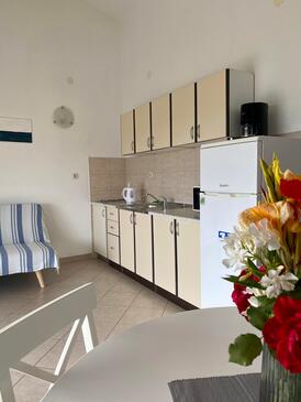 Appartamenti con parcheggio Bibinje, Zara - Zadar - 17855