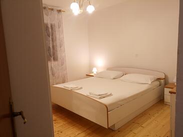 Apartments by the sea Medvinjak, Korčula - 17858