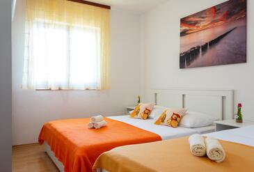 Casa de pescador para vacaciones junto al mar Bahía Virak, Hvar - 17875