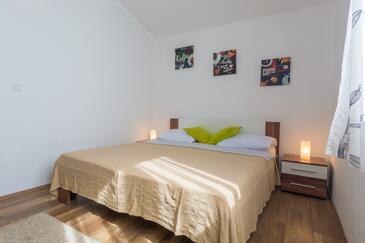 Apartamente cu parcare Vir - 17879