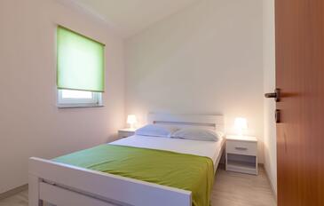 Apartments with parking space Stanići, Omiš - 17894