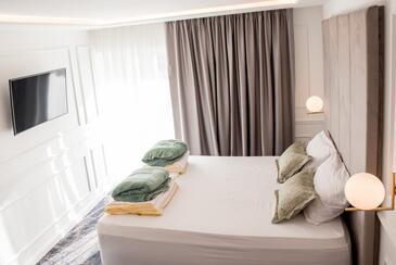 Rooms by the sea Krilo Jesenice, Omiš - 17901