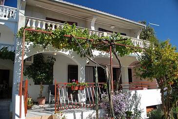 Ferienwohnungen mit Parkplatz Rogoznica - 17907 Adriatic.hr