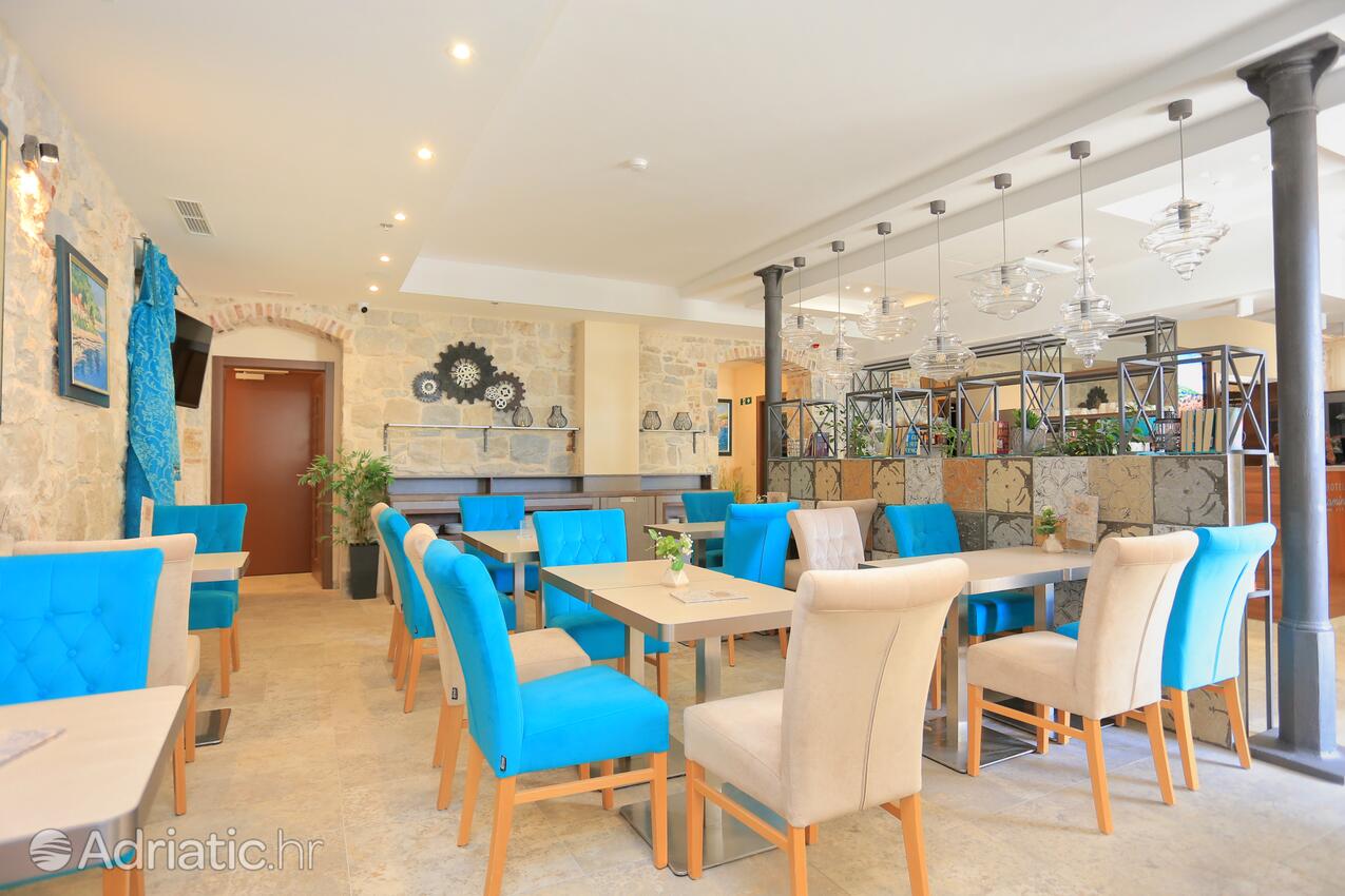 Комнаты у моря Каштел Нови - Kaštel Novi, Каштела - Kaštela - 17909