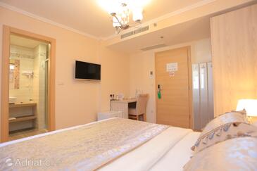 Комнаты у моря Каштел Нови - Kaštel Novi, Каштела - Kaštela - 17909