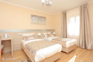 Комнаты у моря Каштел Нови - Kaštel Novi, Каштела - Kaštela - 17909