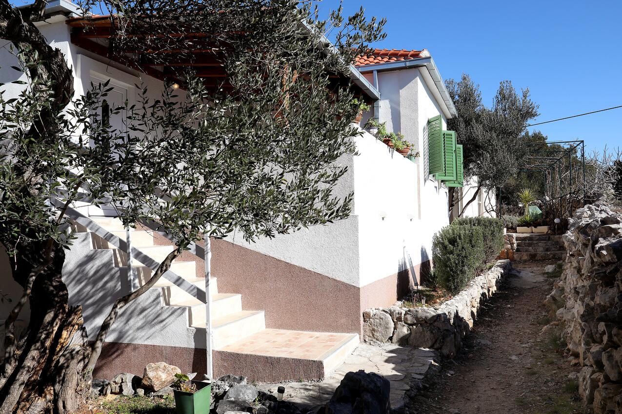 Property - Apartments by the sea Drvenik Mali, Drvenik
