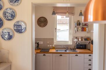 Apartments with parking space Hum, Central Istria - Središnja Istra - 17921