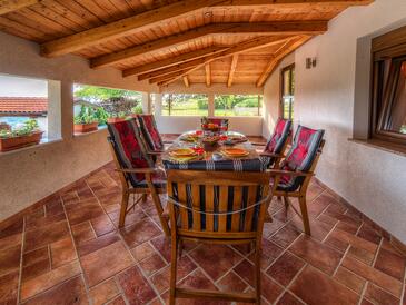 Family-friendly apartments with swimming pool Roč (Central Istria - Središnja Istra) - 17942
