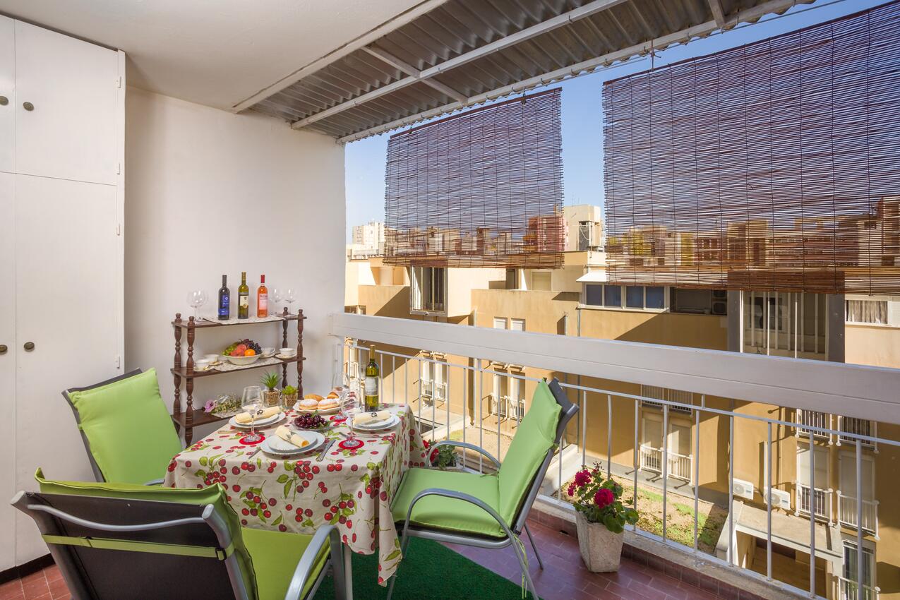 Apartments with WiFi Split - 17944