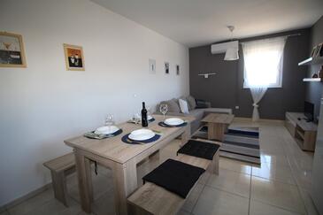 Apartmány s parkovištěm Novalja, Pag - 17954