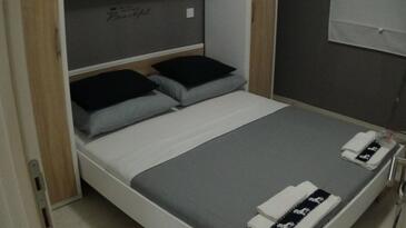 Apartments with parking space Novalja, Pag - 17954