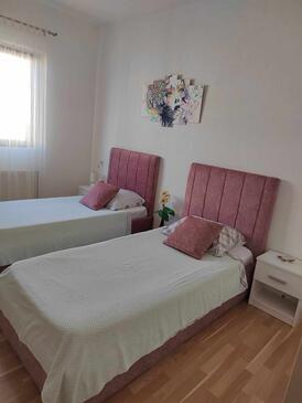 Apartmanok a tenger mellett Seline, Paklenica - 17955