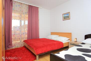 Ferienwohnungen am Meer Seget Vranjica, Trogir - 17989