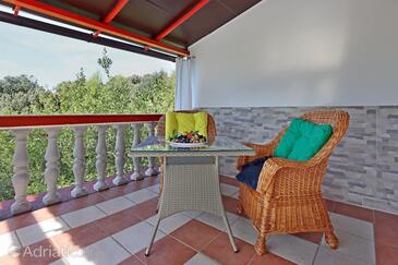 Apartments with parking space Lopar, Rab - 18001