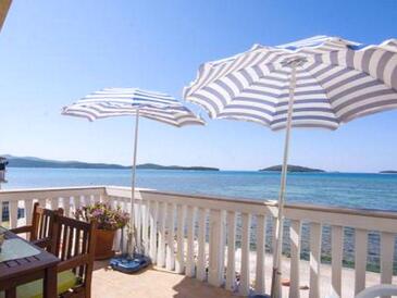 Rodinné apartmány pri mori Krapanj, Šibeník - Šibenik - 18004 Adriatic.hr