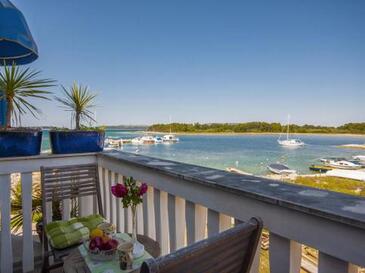 Eenkamerappartement Krapanj, Sibenik (A-18004-b(