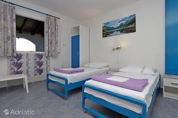 Apartmanok parkolóhellyel Lopar, Rab - 18005