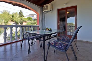 Dvosobni apartman Lopar, Rab (A-18005-c(