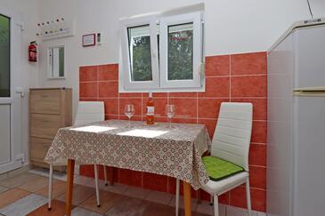 Lopar, Spisestue i overnattingstype studio-apartment, WiFi.