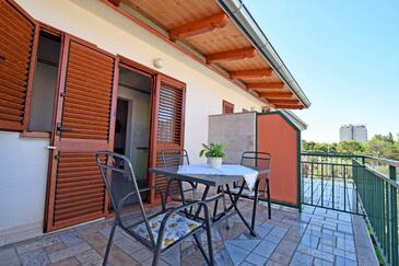 Apartmány a pokoje s parkovištěm  Starigrad, Paklenica - 18034