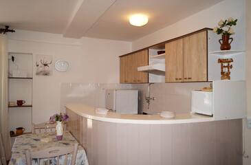 Apartmani uz more Šparadići, Šibenik - 18043