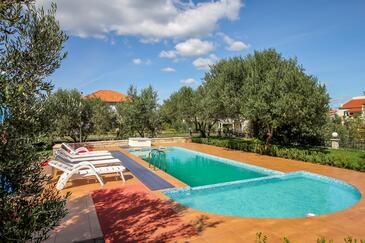 Rodinné apartmány s bazénem Neviđane, Pašman - 18054 Adriatic.hr