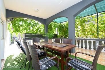 Apartments with parking space Bibinje, Zadar - 18066