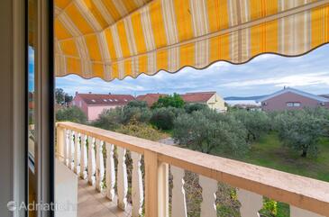 Apartments with parking space Bibinje, Zadar - 18090