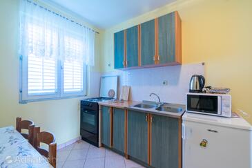 Apartments with parking space Bibinje, Zadar - 18090