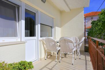 Apartmány s terasou Trogir, Střední Dalmácie