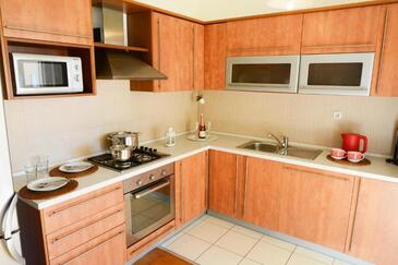 Family-friendly apartments with swimming pool Kožino, Zadar - 18128