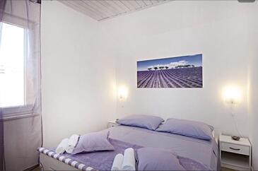 Ferienwohnungen am Meer Kanica, Rogoznica - 18134