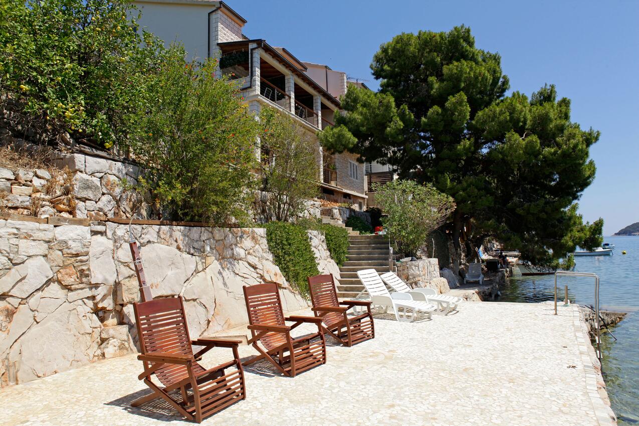 Property - Apartments by the sea Karbuni, Korčula